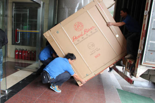 翁源钢琴贵重工艺品无忧运